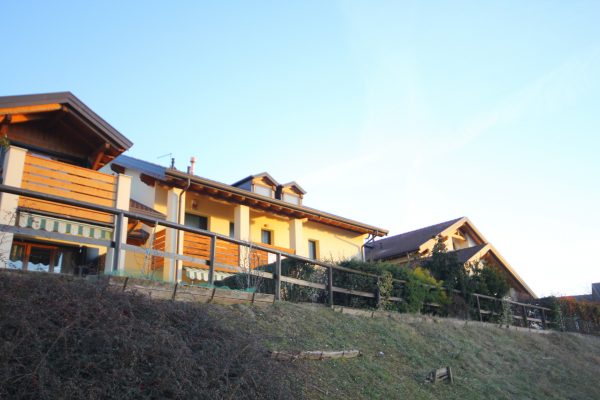 Appartamento duplex,  2 camere, 2 bagni, garage