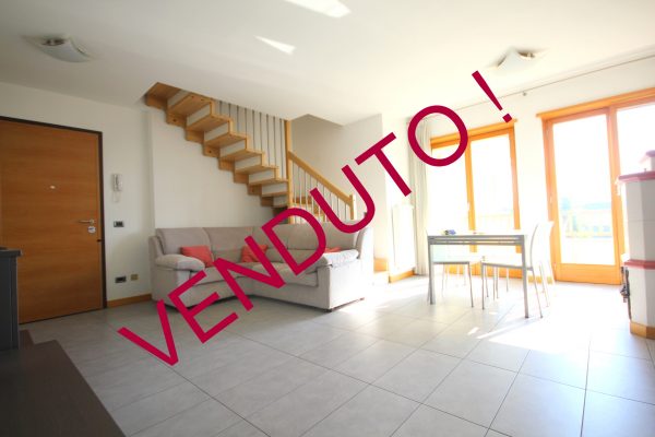SEDICO Centrale.  Appartamento duplex 3 camere esposto a sud. Ascensore