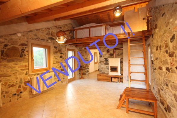 CESIOMAGGIORE. Appartamento duplex ingresso indipendente