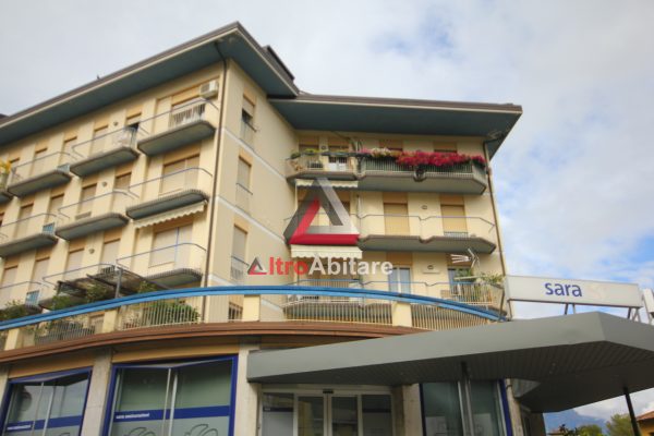 Feltre  Grande appartamento, 2 camere, 1 bagno, garage ascensore